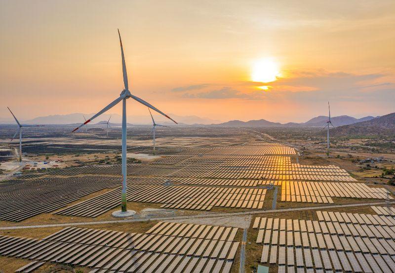 CleanMax to Supply Power to Gujarat Alkalies from 160 MW Wind-Solar Hybrid Project